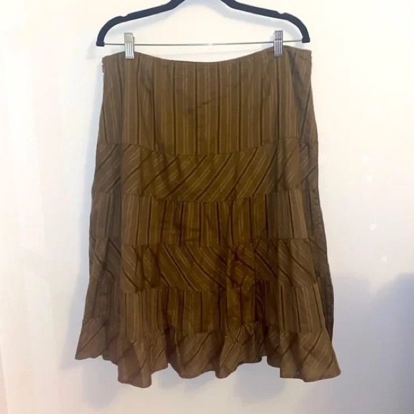 Eddie Bauer Women’s Olive Green A-Line Linen Blend Midi Skirt, 
Size Lar… - Picture 1 of 10